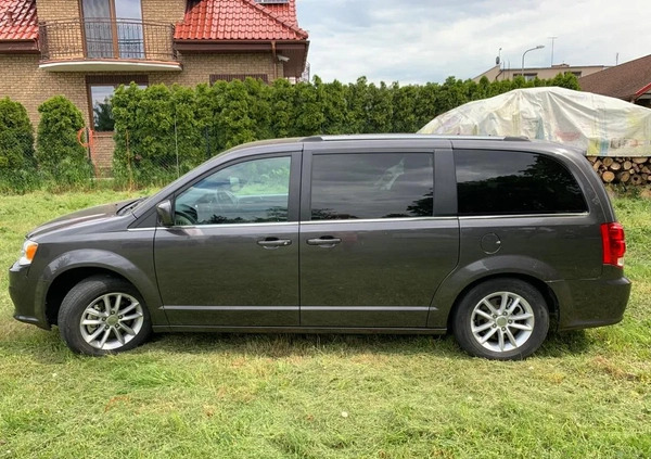 Dodge Grand Caravan cena 65000 przebieg: 60000, rok produkcji 2019 z Śrem małe 326